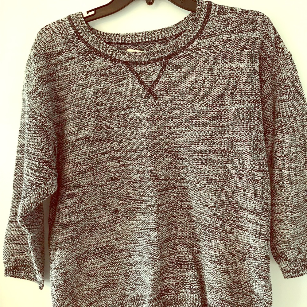 Ladies 3/4 Sleeve Top